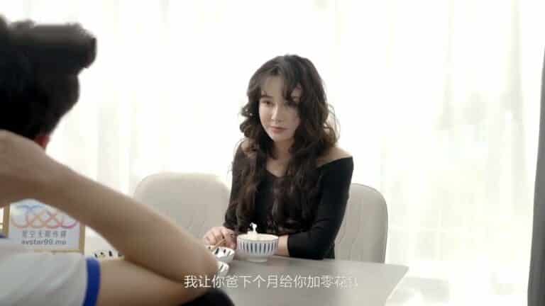 Mẹ kế dâm loạn luân cùng cậu con trai khoai to mới lớn